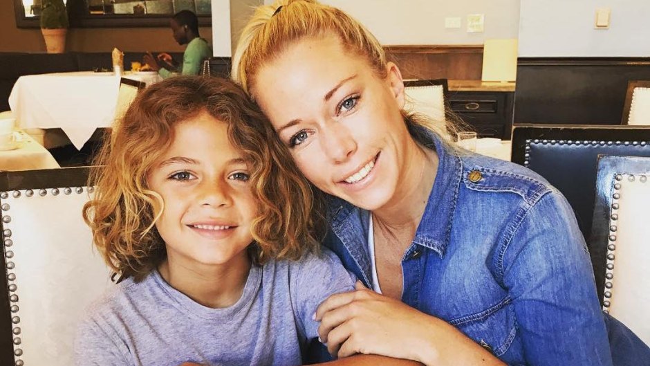 Kendra Wilkinson And Her Son With Hank Baskett