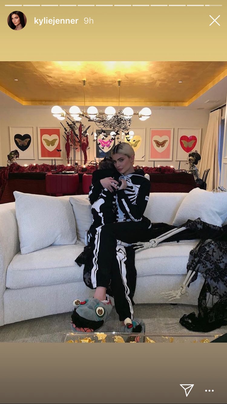 kylie jenner stormi matching halloween skeleton onesies