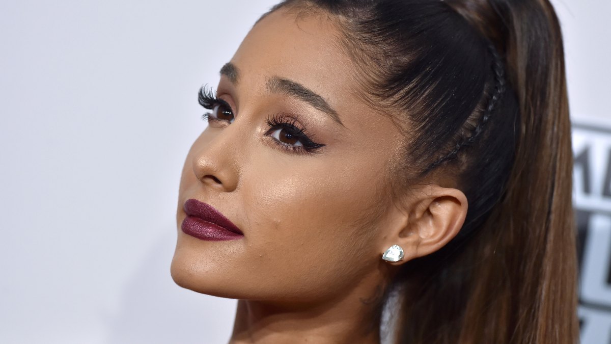 Ariana Grande thank u, next