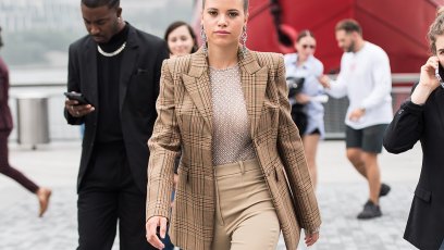 Sofia-Richie-Walking-In-NYC
