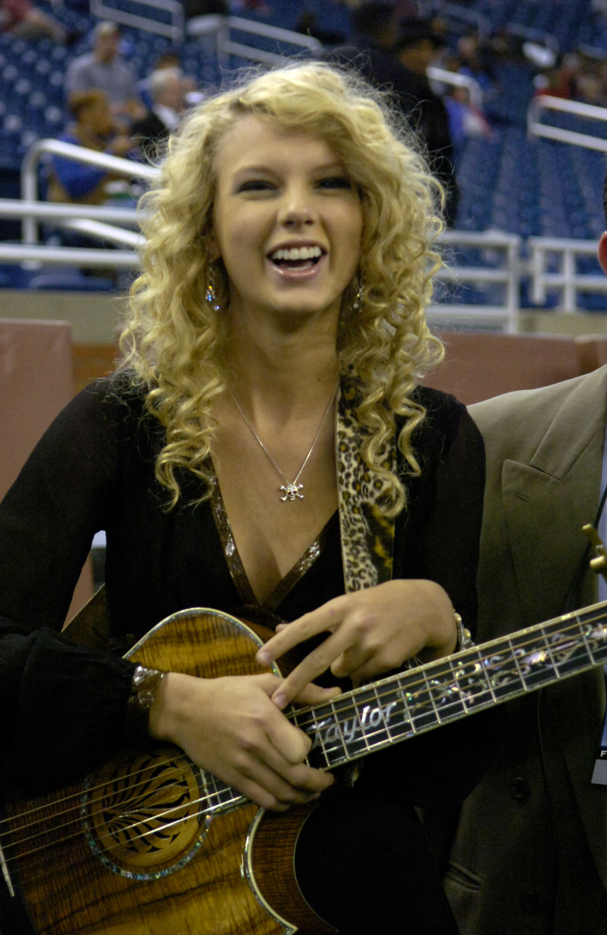 Taylor Swift changes record label