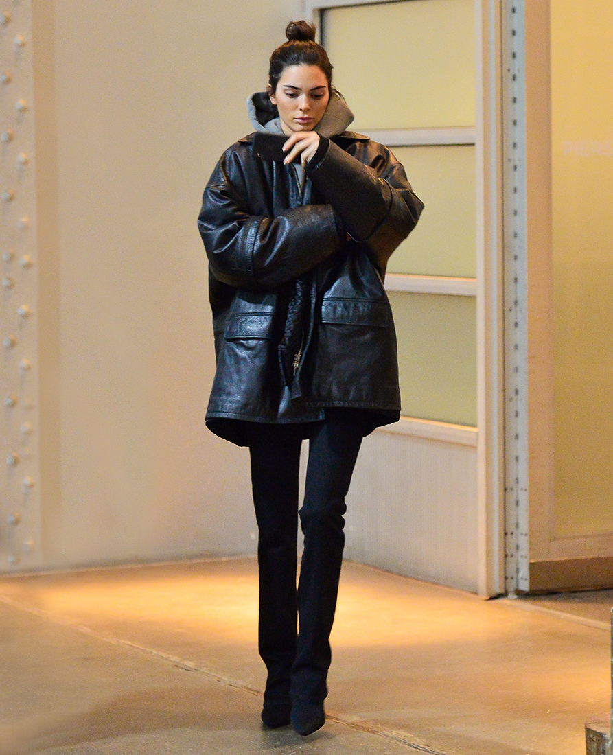 Kendall-Jenner-Ben Simmons' apartment