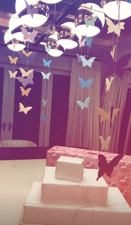 Dream Kardashian birthday party theme