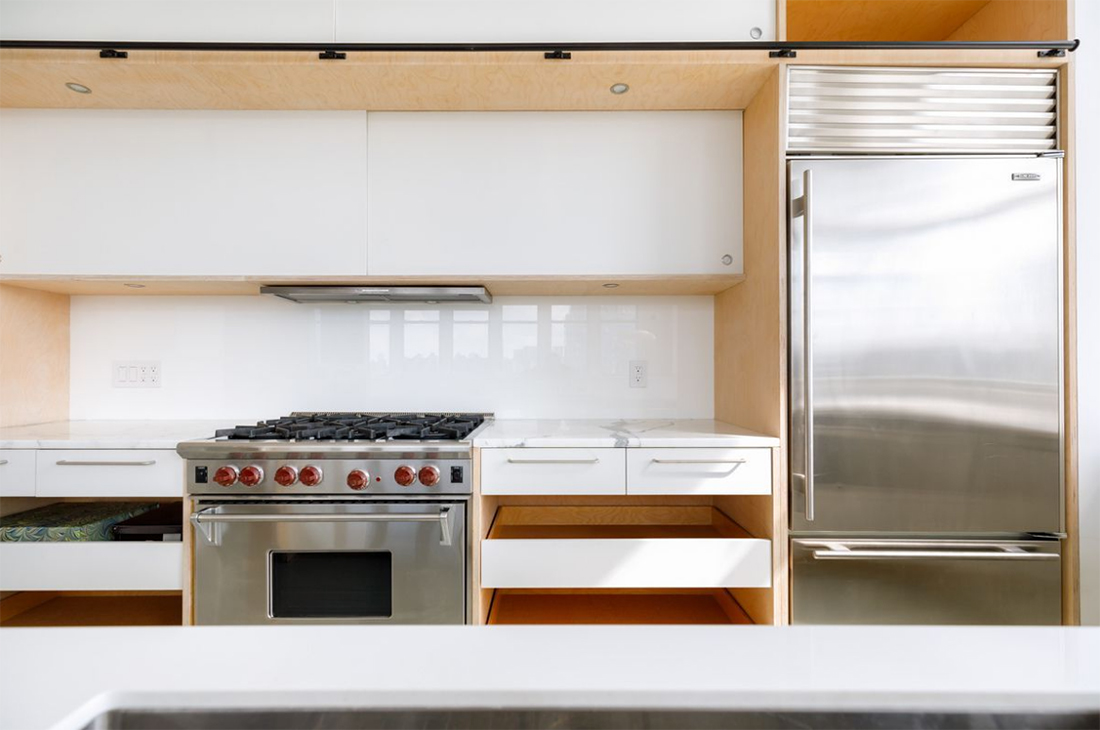 Lena-Dunham-Brooklyn-condo