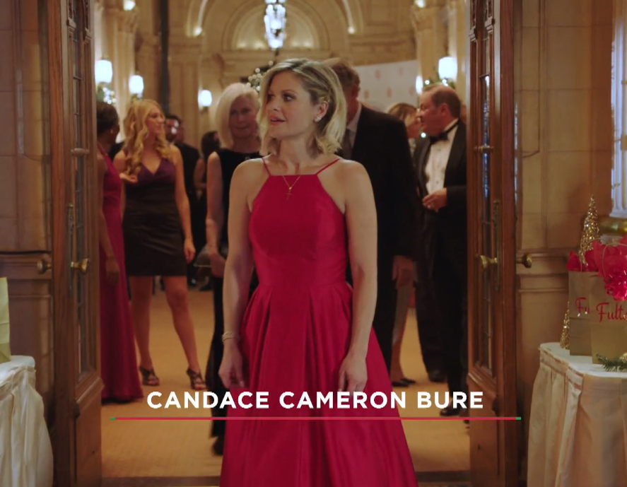 candace-cameron-a-shoe-addicts-christmas