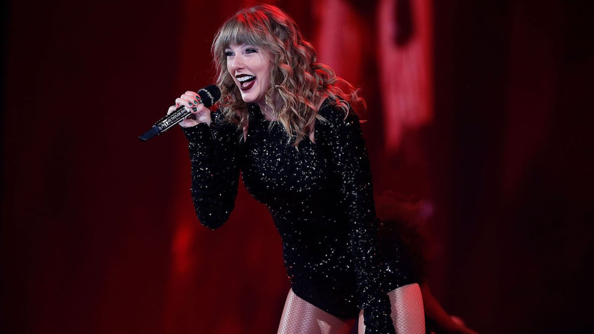Taylor Swift new record label