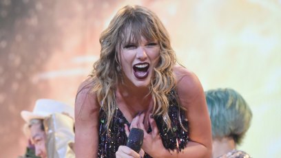 Taylor Swift Golden Globes 2019