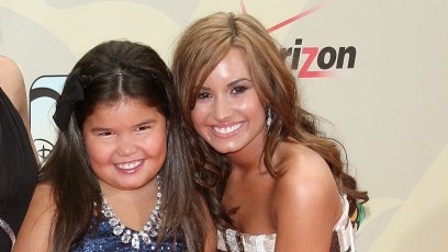 what does demi lovatos little sister madison de la garza look like now