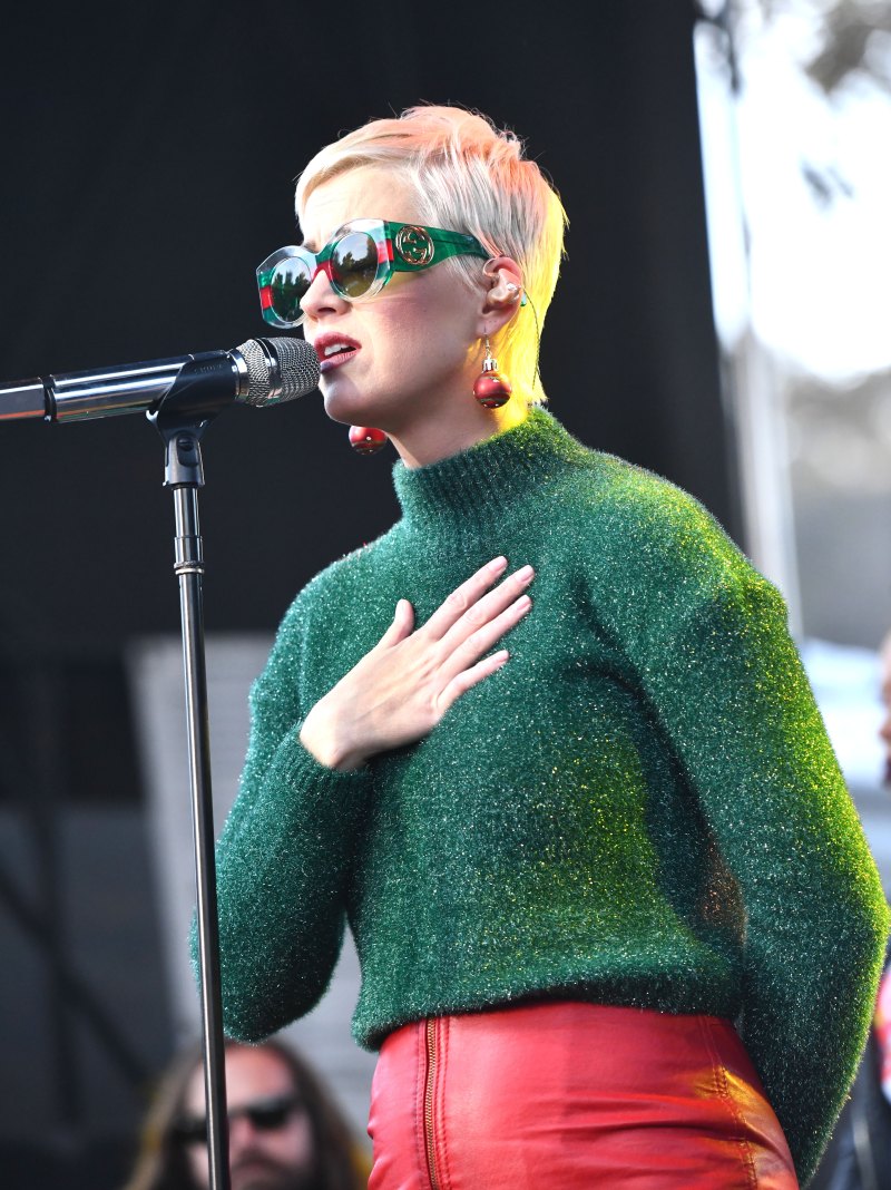 Katy Perry, Green Sweater, Red Pants, On Stage Singing
