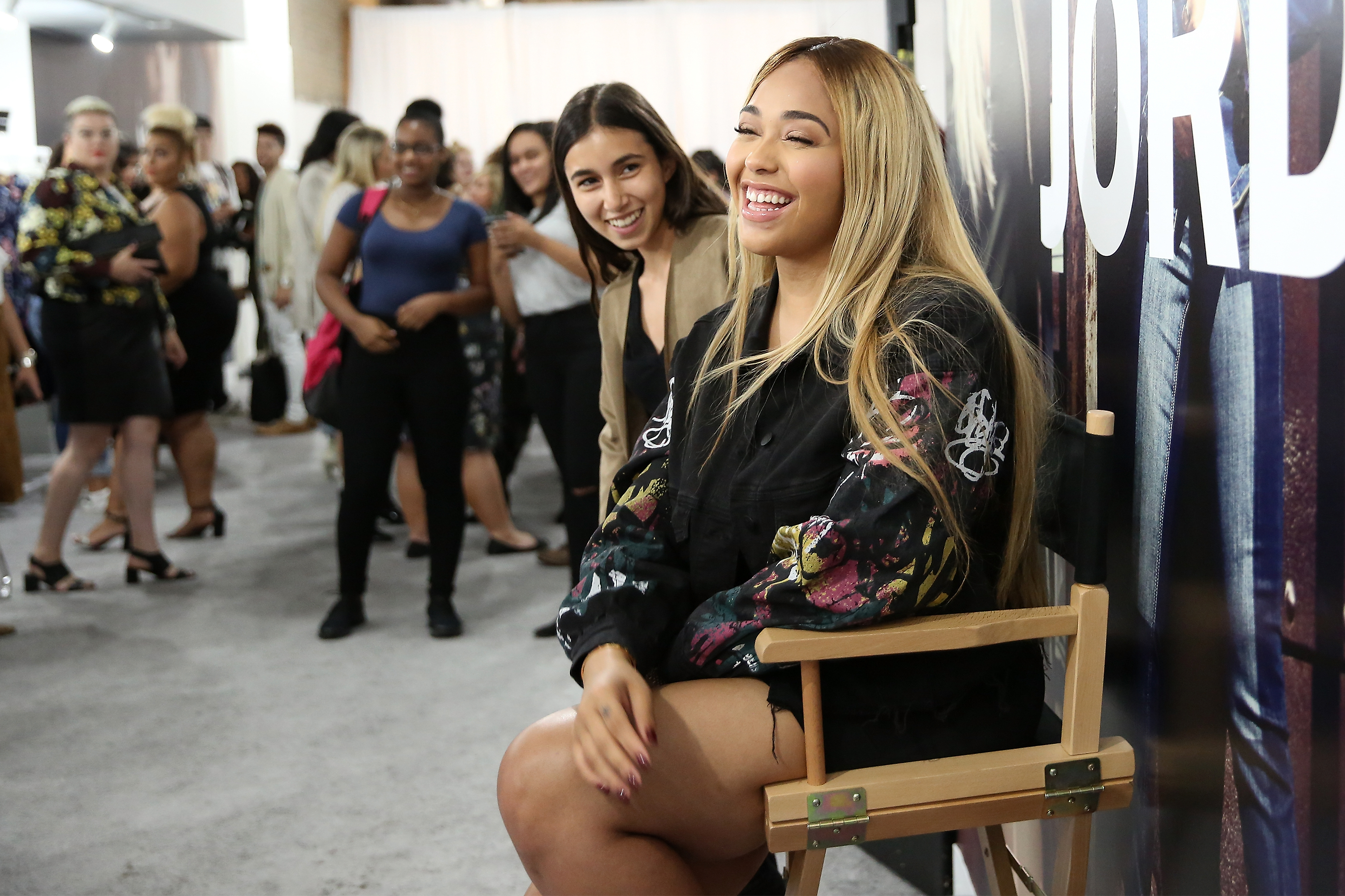 Jordyn Woods blonde hair