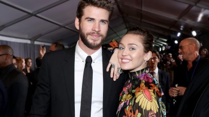 Miley Cyrus, Liam Hemsworth, Smiling