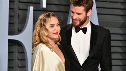 Miley Cyrus, Liam Hemsworth, Tuxedo, Gold Dress, Smiling