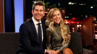 Arie Luyendyk Jr Lauren Burnham Gender Reveal on The Bachelor premiere