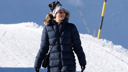 Kaley Cuoco's Looks Like A Total Snow Bunny In Honeymoon Pics With Karl Cook