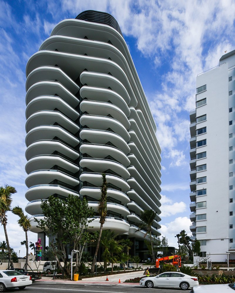 Kim Kardashian Kanye West Buy Million Dollar Condo