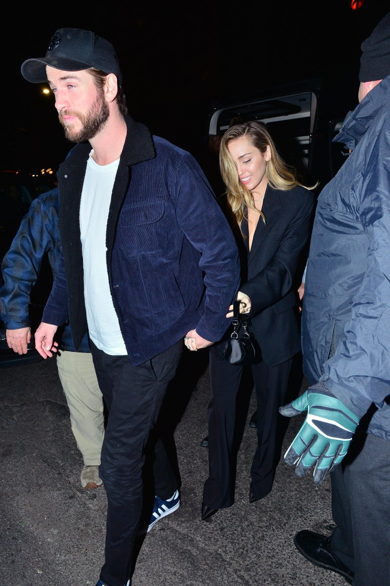 Miley Cyrus, Liam Hemsworth, Holding Hands, NYC