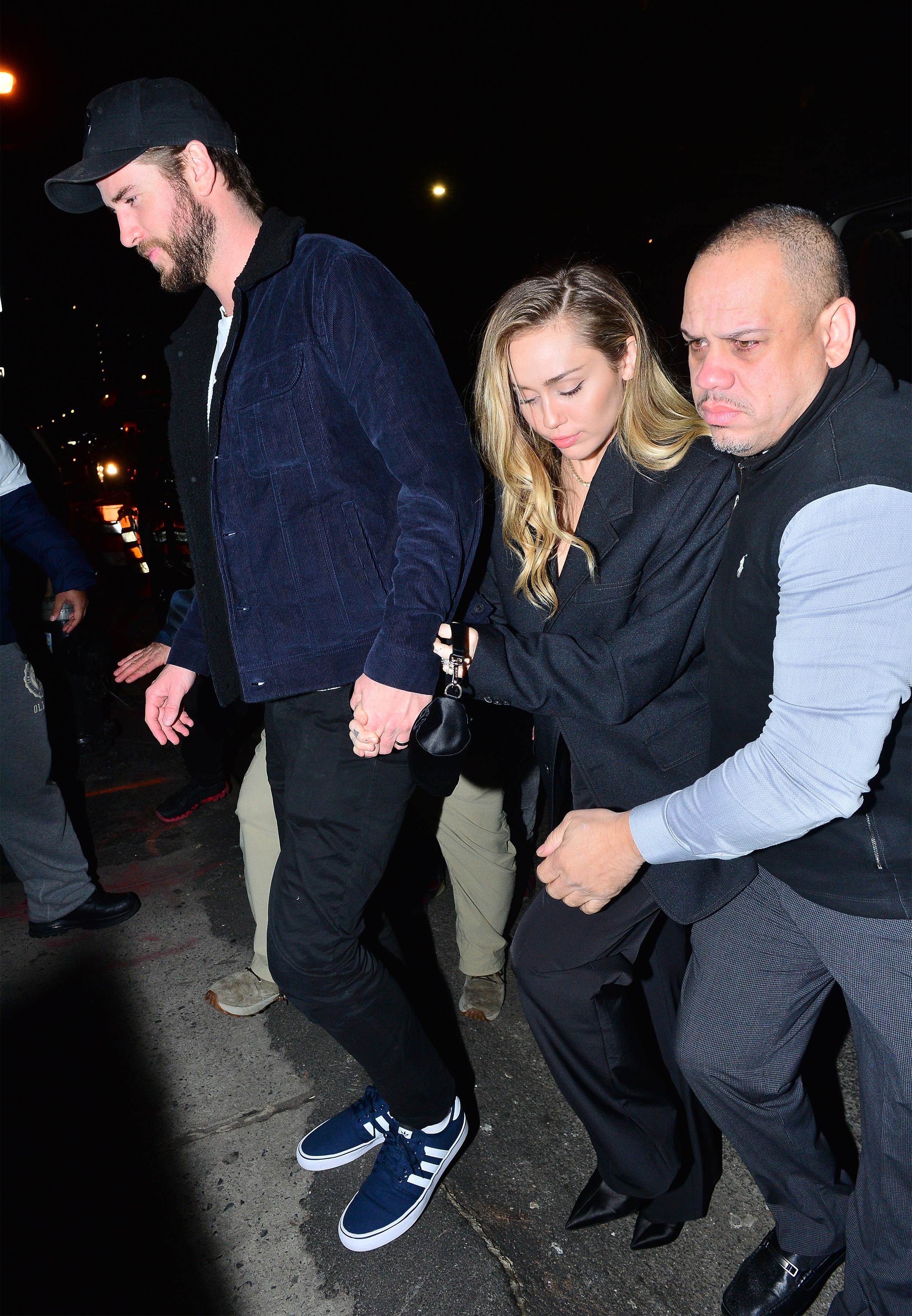 Miley Cyrus, Liam Hemsworth, Holding Hands, NYC