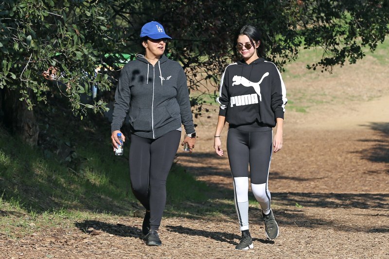 Selena Gomez, Hiking, Black Puma Sweatshirt, Sunglasses
