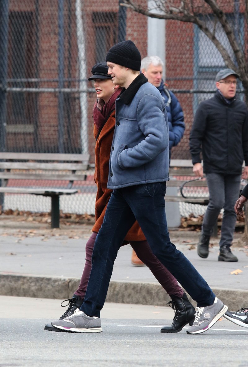 Taylor Swift, Joe Alwyn, Walking, NYC
