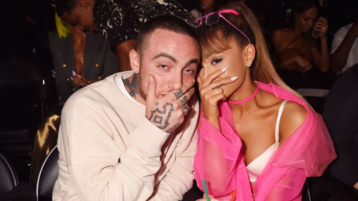 Mac Miller and Ariana Grande at the 2016 VMAs