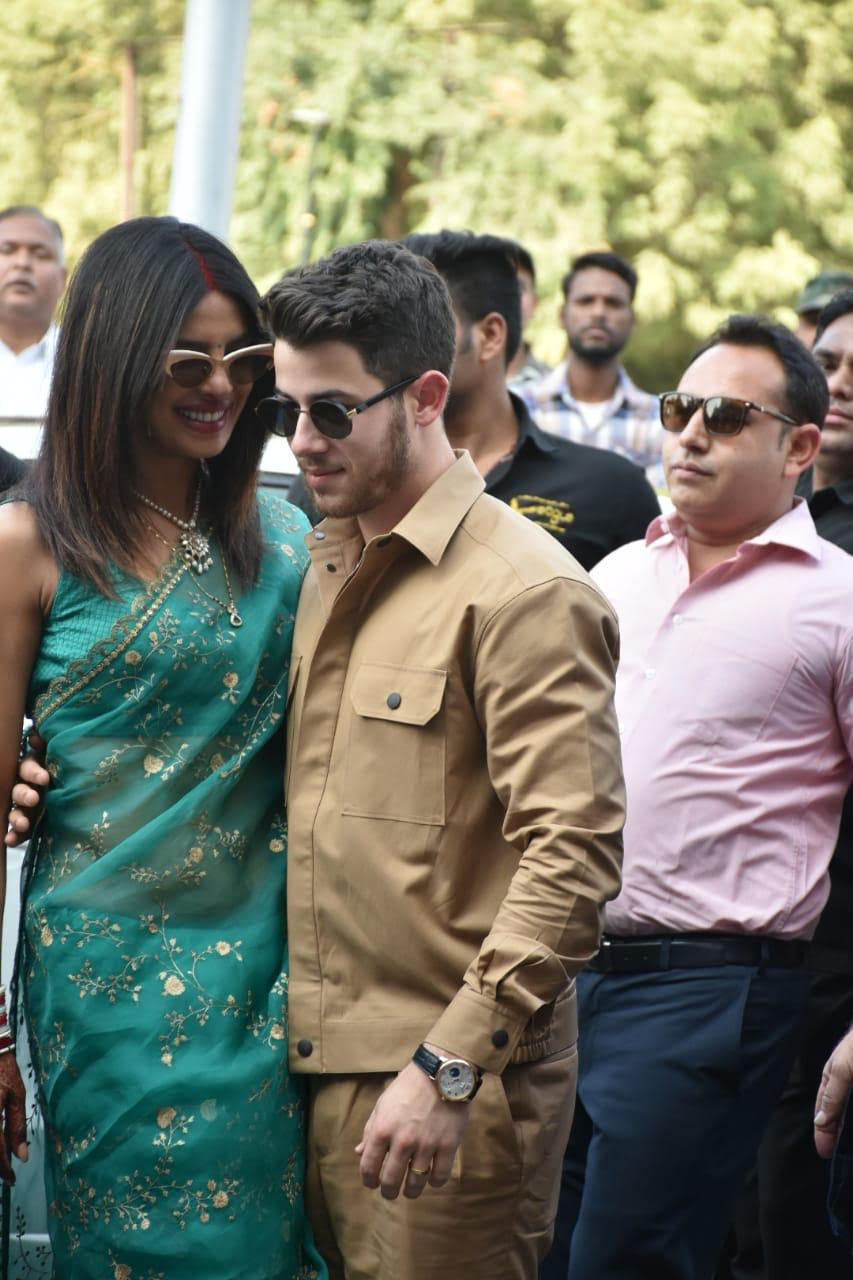 Nick Jonas and Priyanka Chopra at airport