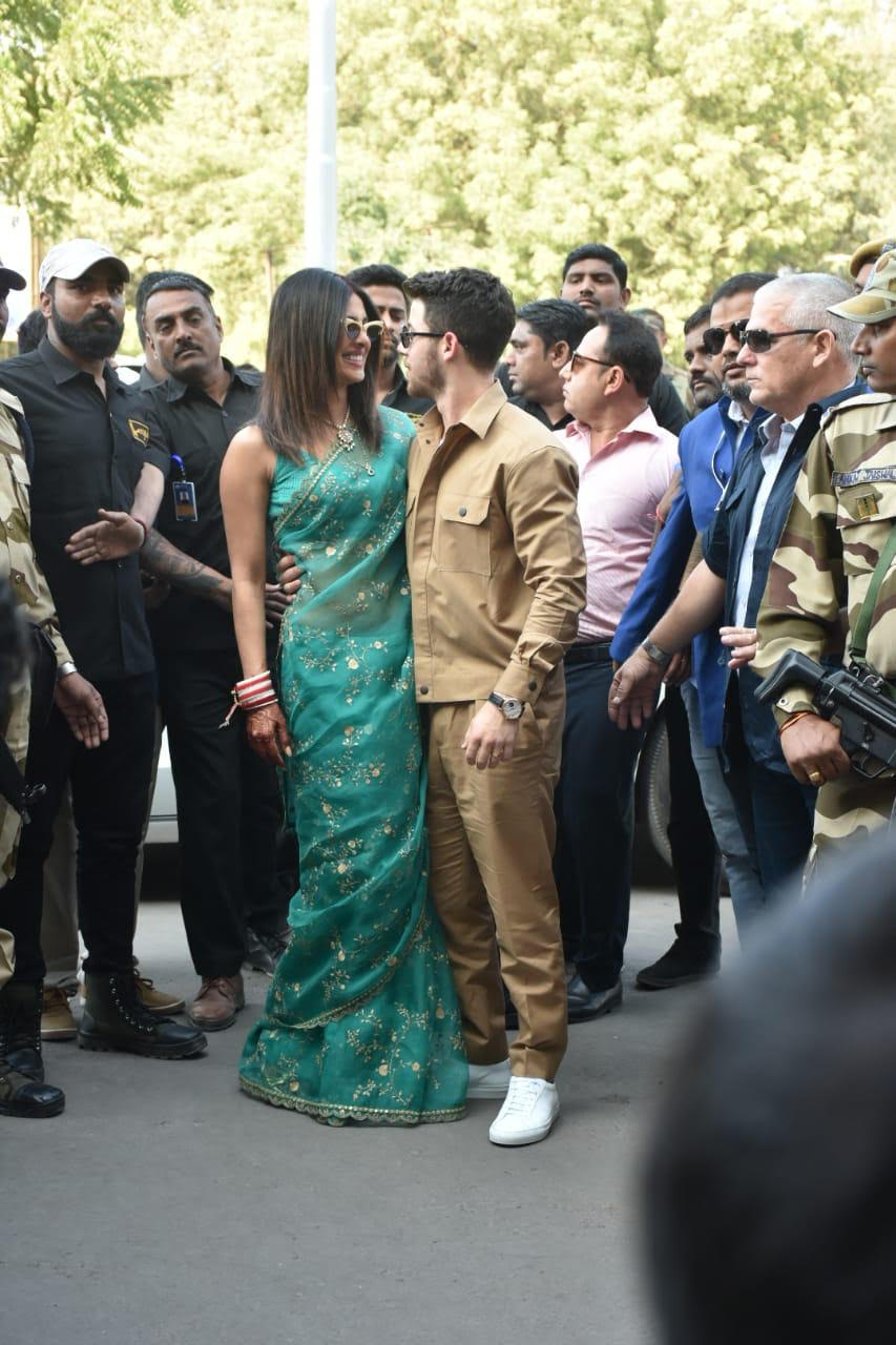 Nick Jonas and Priyanka Chopra at airport