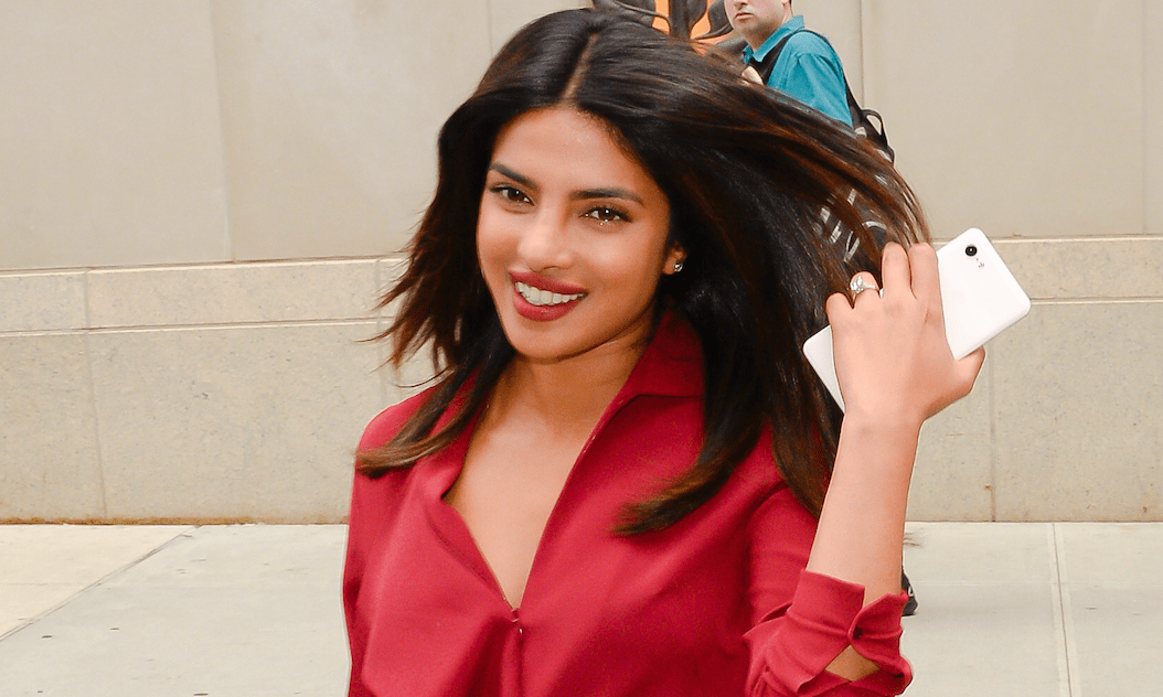 Priyanka Chopra's Wedding Day Lipstick Revealed — Here's The Shade