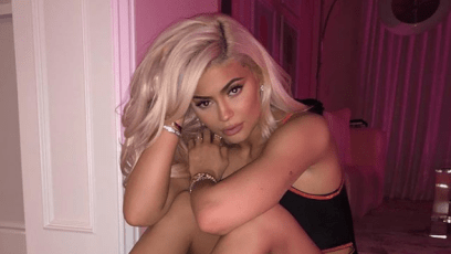 Kylie Jenner, Blonde Hair, Posing