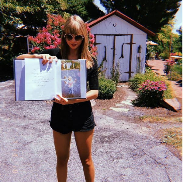 Taylor Swift in her childhood home