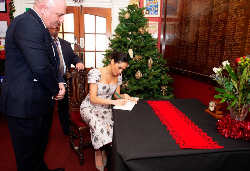 Meghan Markle Sparkles In Super Festive Outfit