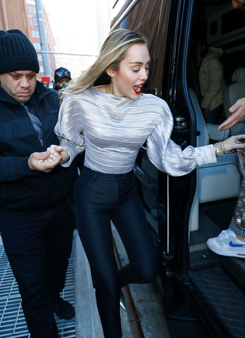 Miley Cyrus Looks Super Chic As She Steps Out In New York City