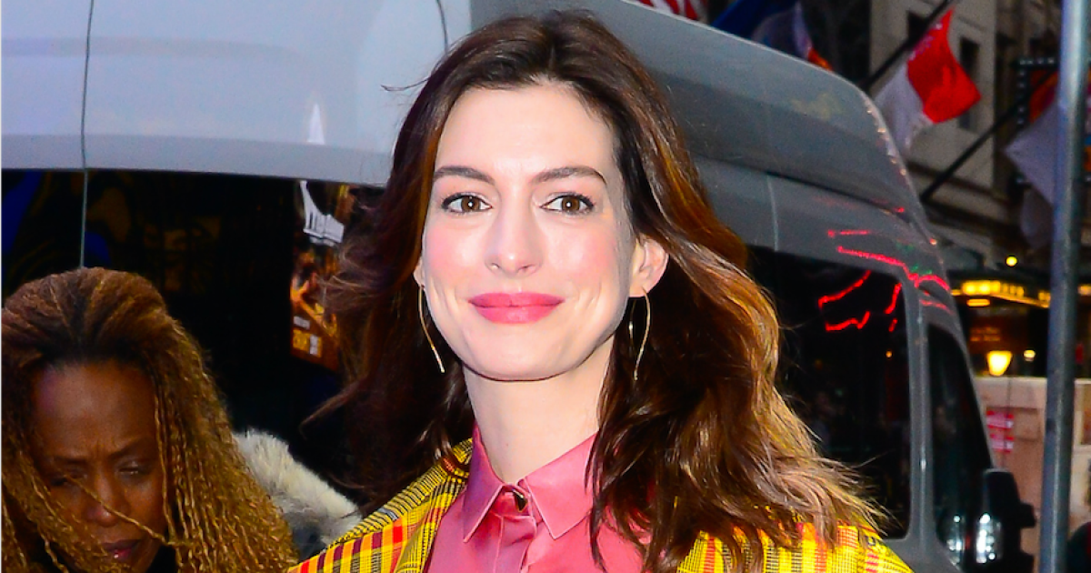 Anne Hathaway Rocks Stylish Outfits in NYC: See Pics!