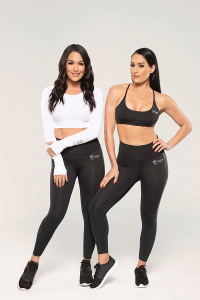 BellaTwins1