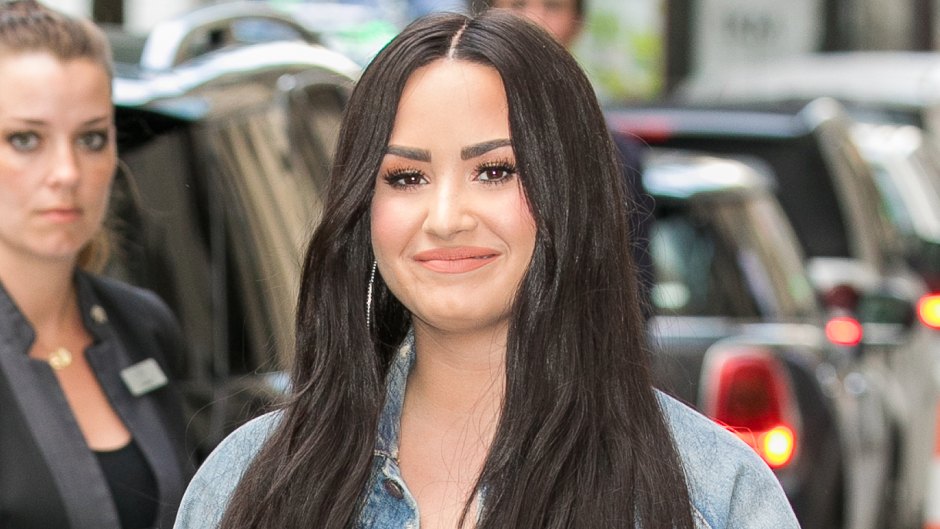 Demi Lovato Cant Stop Smiling On the Way To Romantic New year's Dinner With Henry Levy