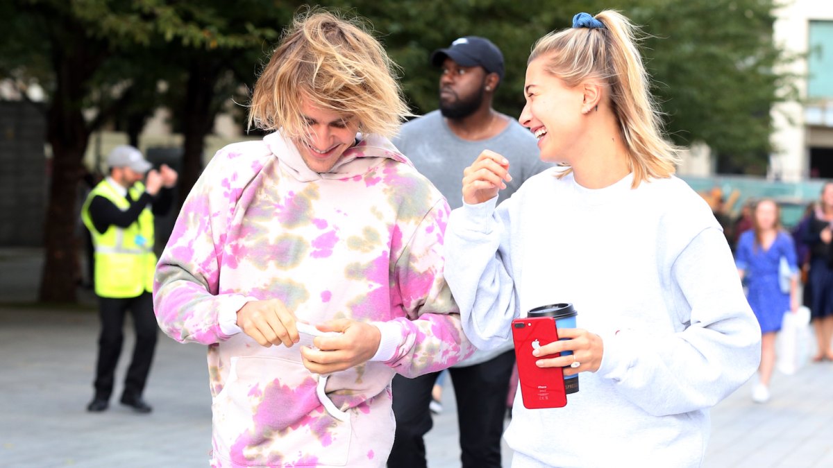 Justin Bieber Hailey Baldwin want a small wedding