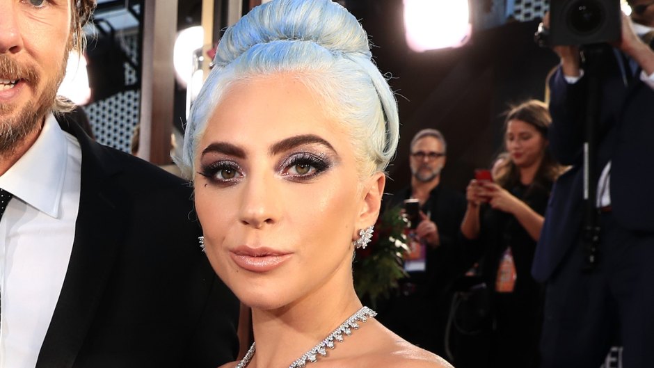 Lady Gaga Golden Globes 2019 red carpet dress