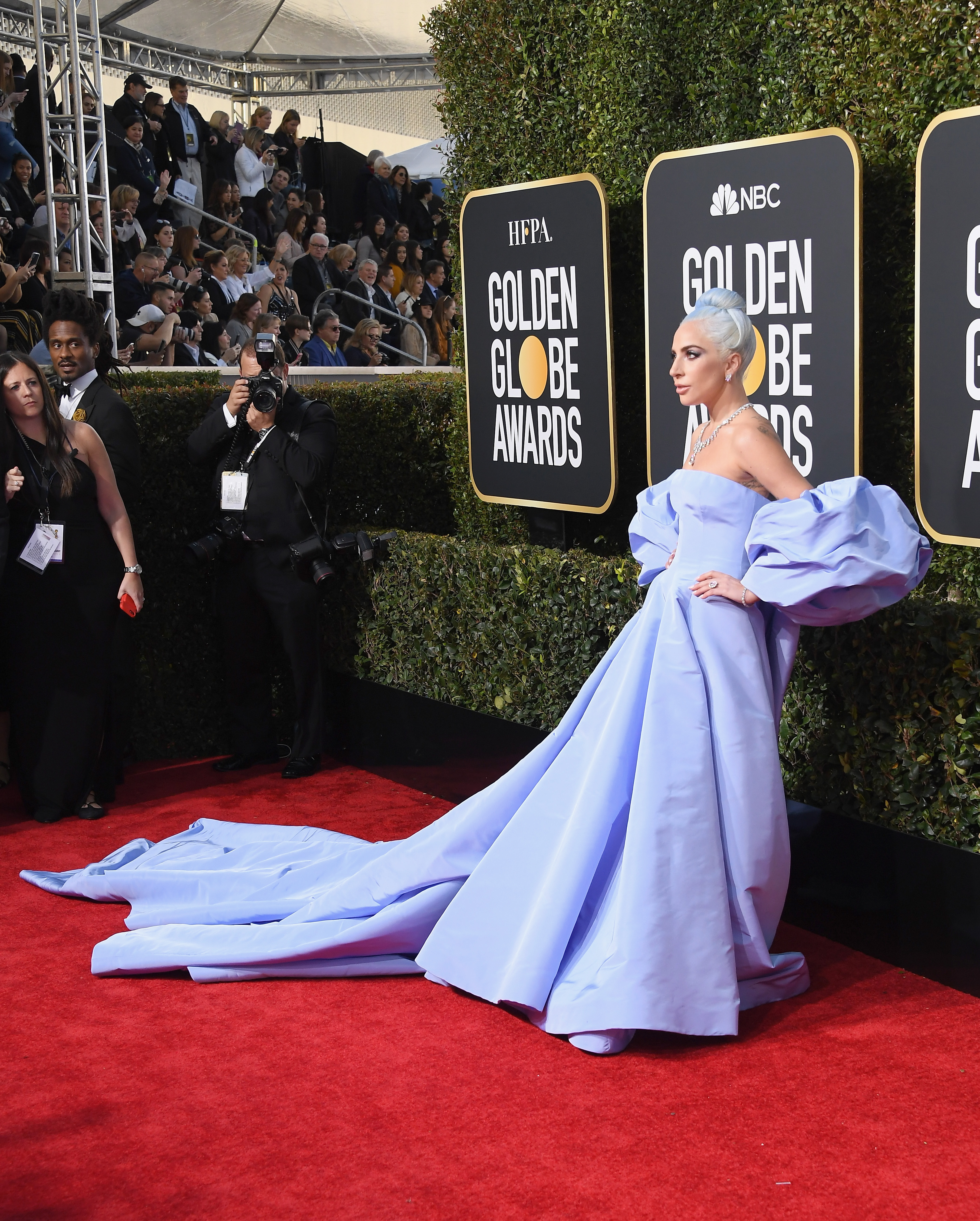 Lady Gaga blue valentino dress golden globes