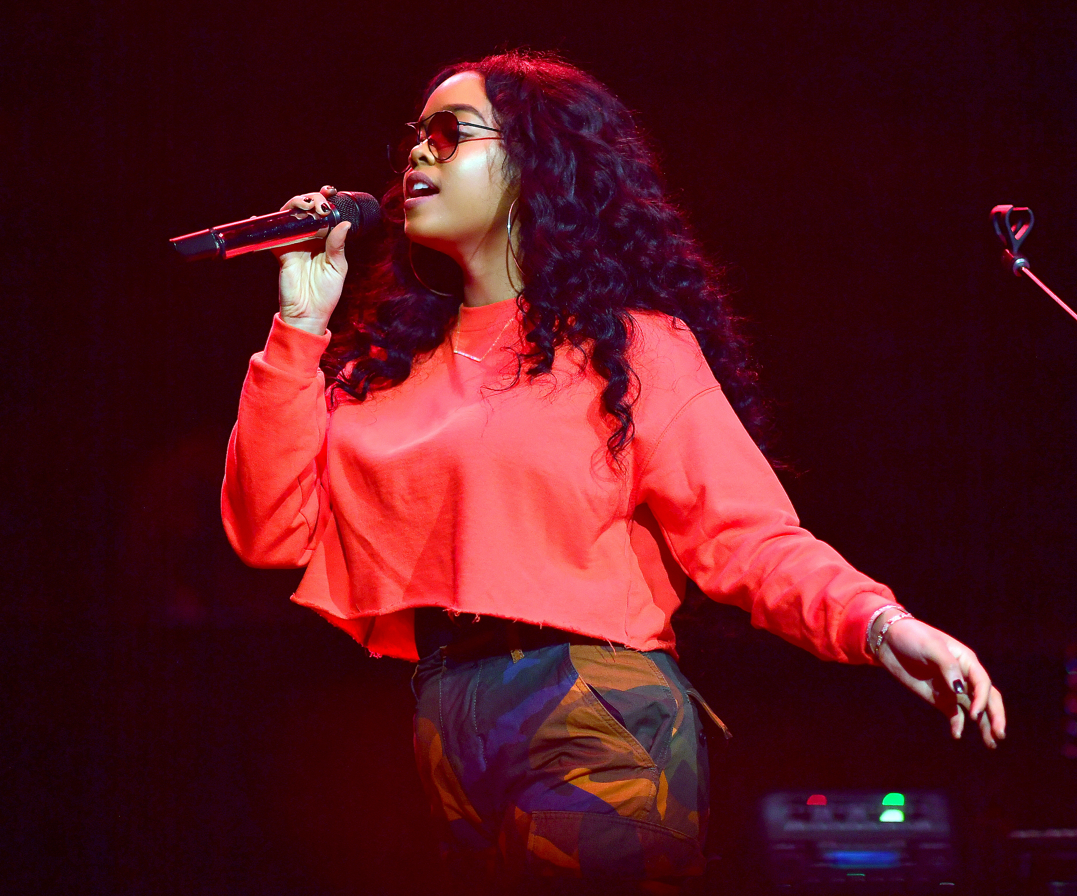 Gabriella "Gabi" Wilson H.E.R. performing at grammys