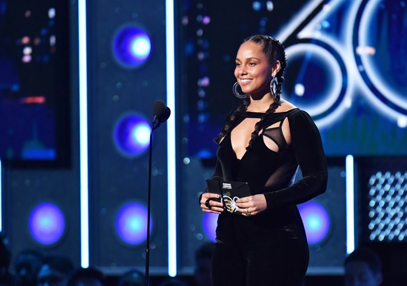 Alicia Keys hosting 2019 grammys