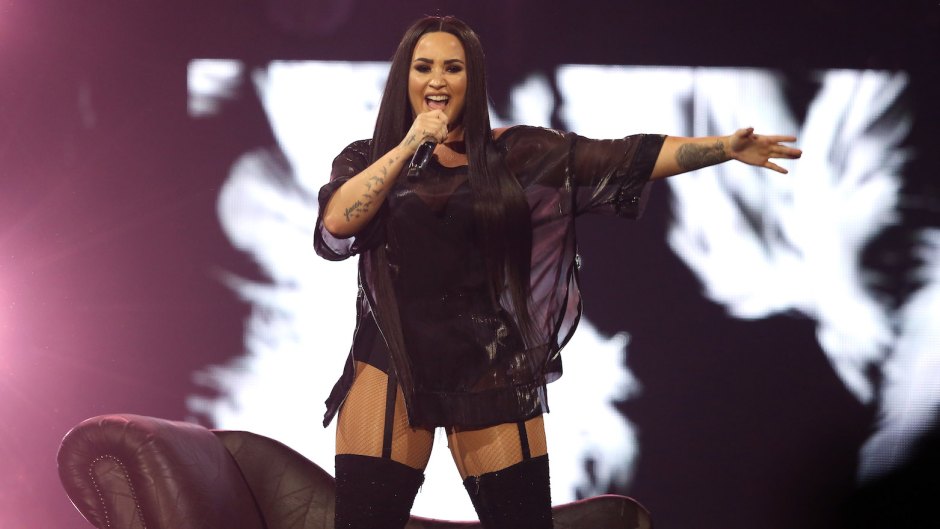 Demi Lovato calls out fat shaming ads on Instagram