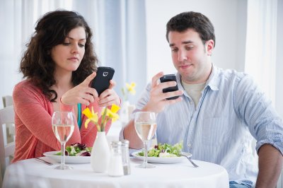 blocking-significal-other-on-social-media