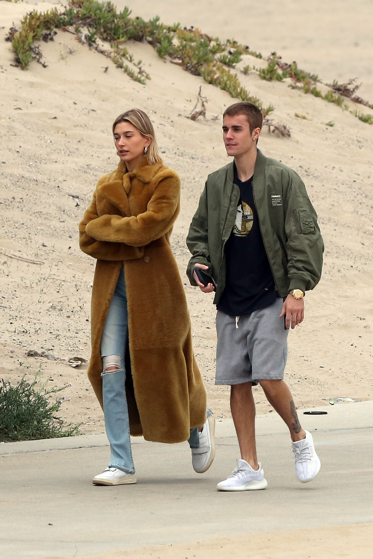 justin bieber hailey baldwin beach married