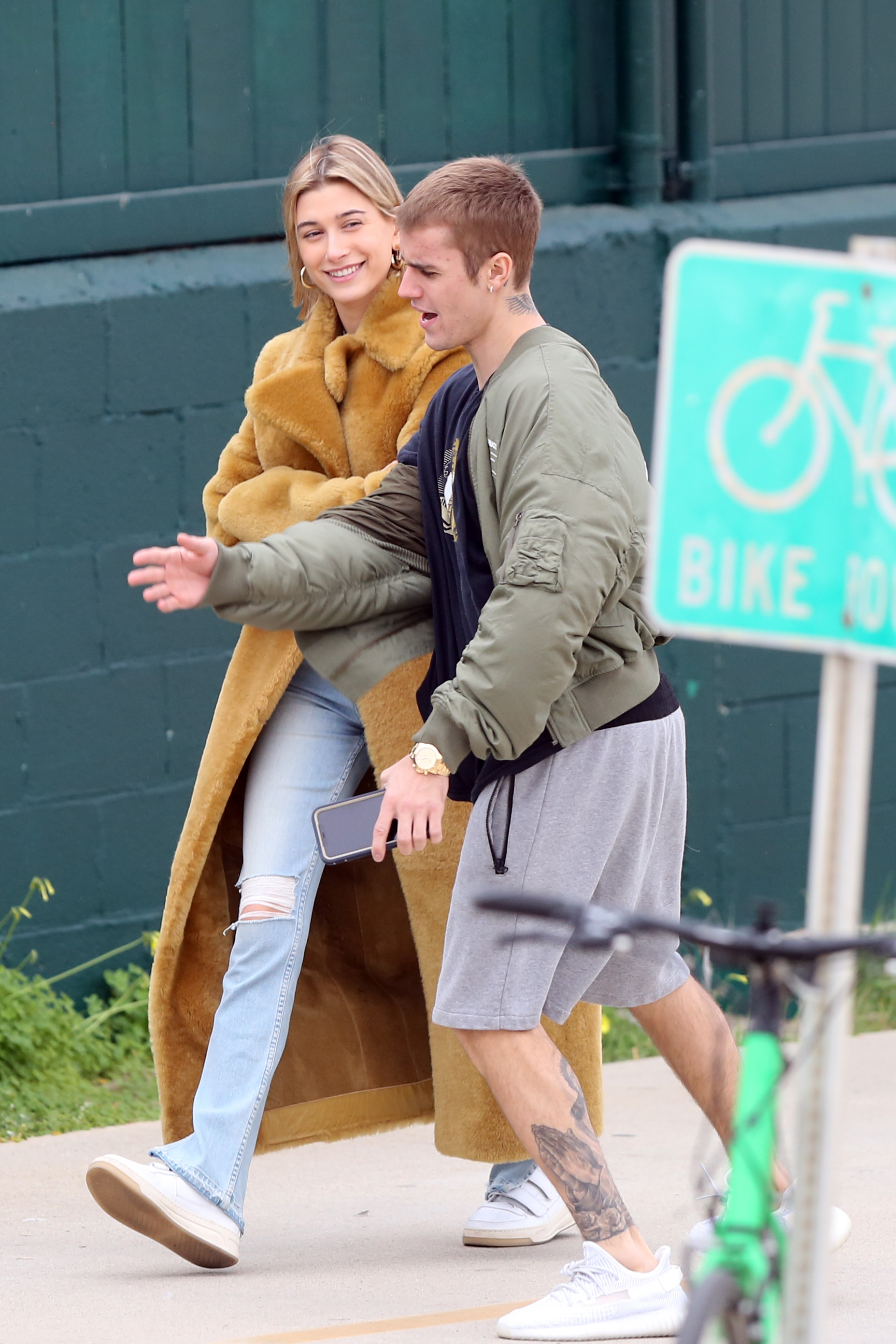 justin bieber hailey baldwin beach married
