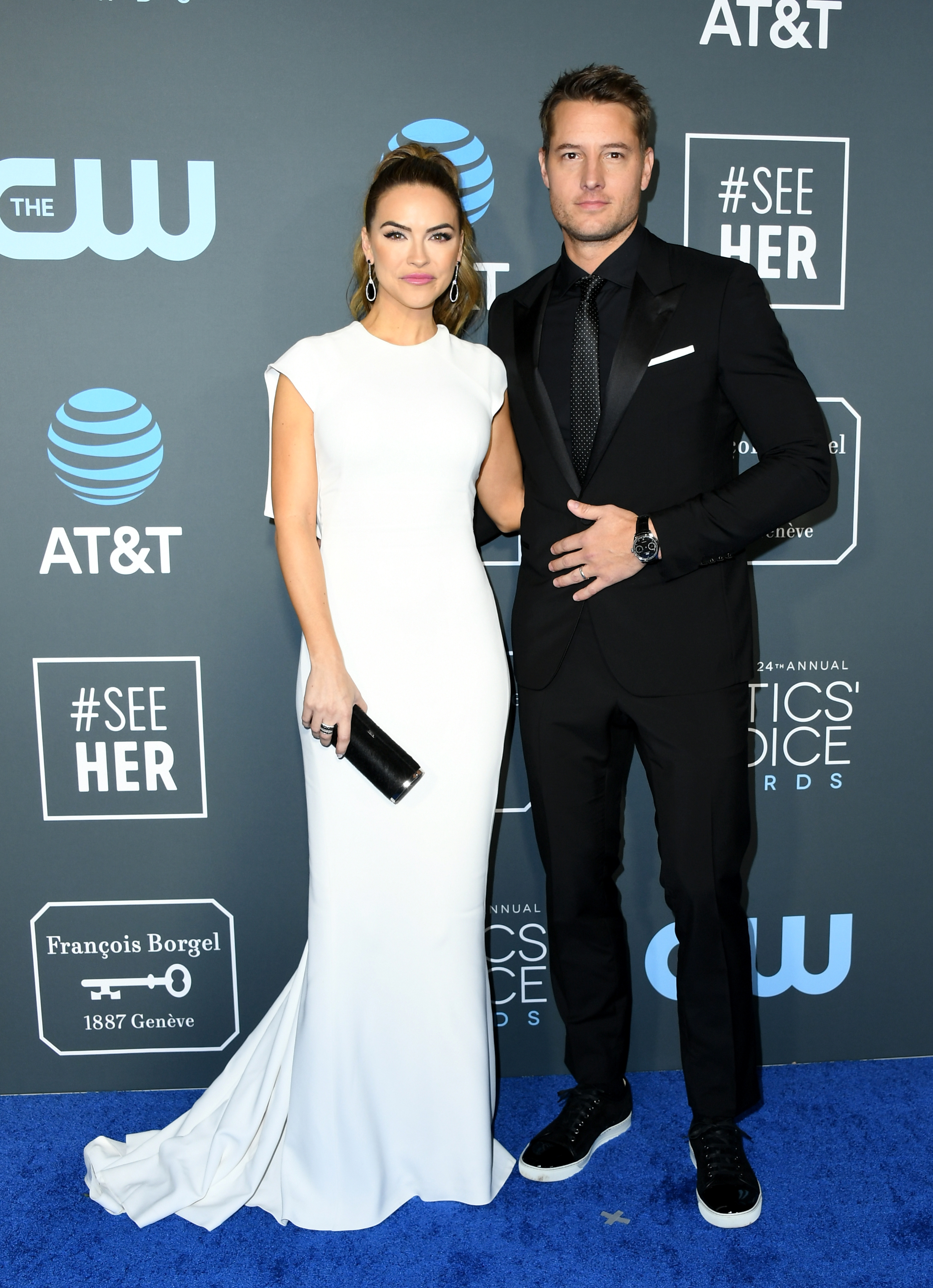 justin hartley chrishell stause critics choice awards 2019