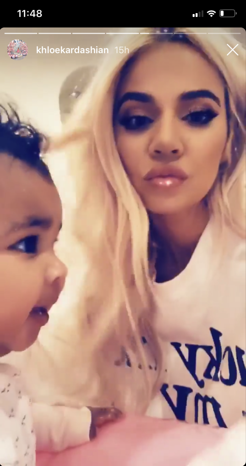 khloe-kardashian-true-thompson-ball-pit
