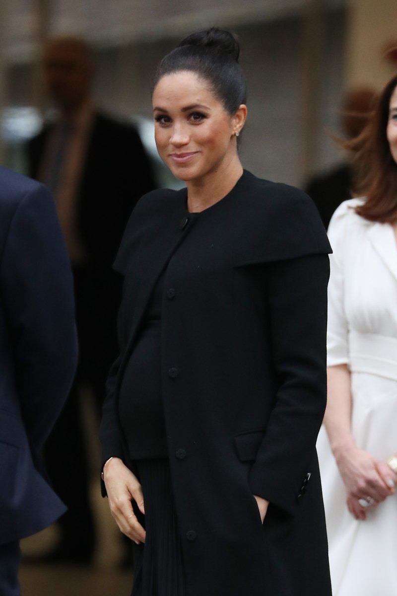 meghan-markle-all-black-baby-bump