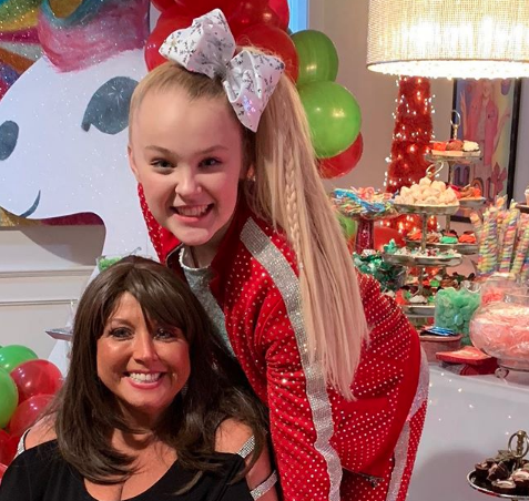 Abby Lee Miller Reveals Spinal Scar on 1 Year Anniversary of Surgery