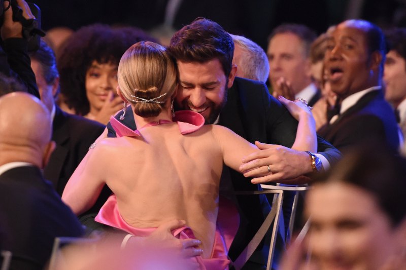 Emily Blunt John Krasinski hugging