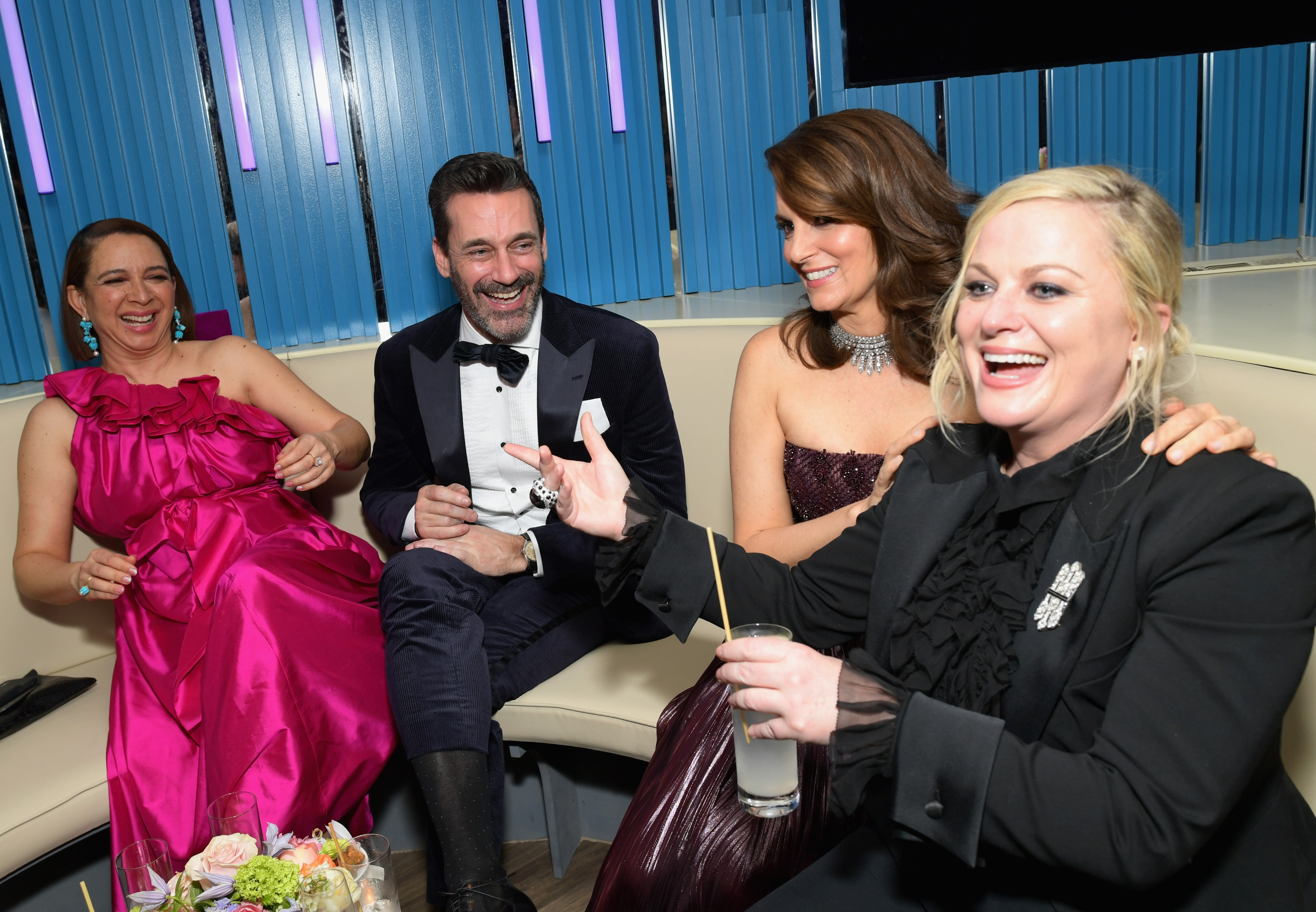 Maya Rudolph, Jon Hamm, Tina Fey, and Amy Poehler 2019 Vanity Fair Oscar Party Hosted By Radhika Jones - Inside