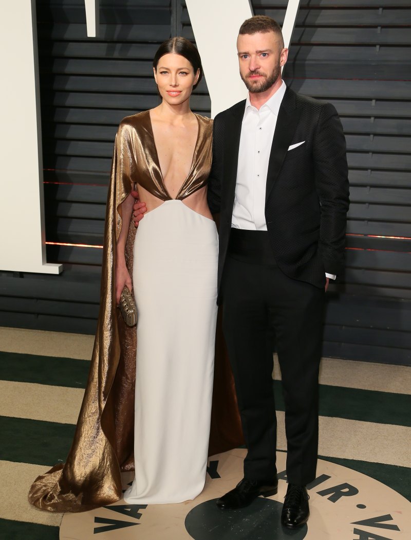 ustin Timberlake posing with wife Jessica Biel